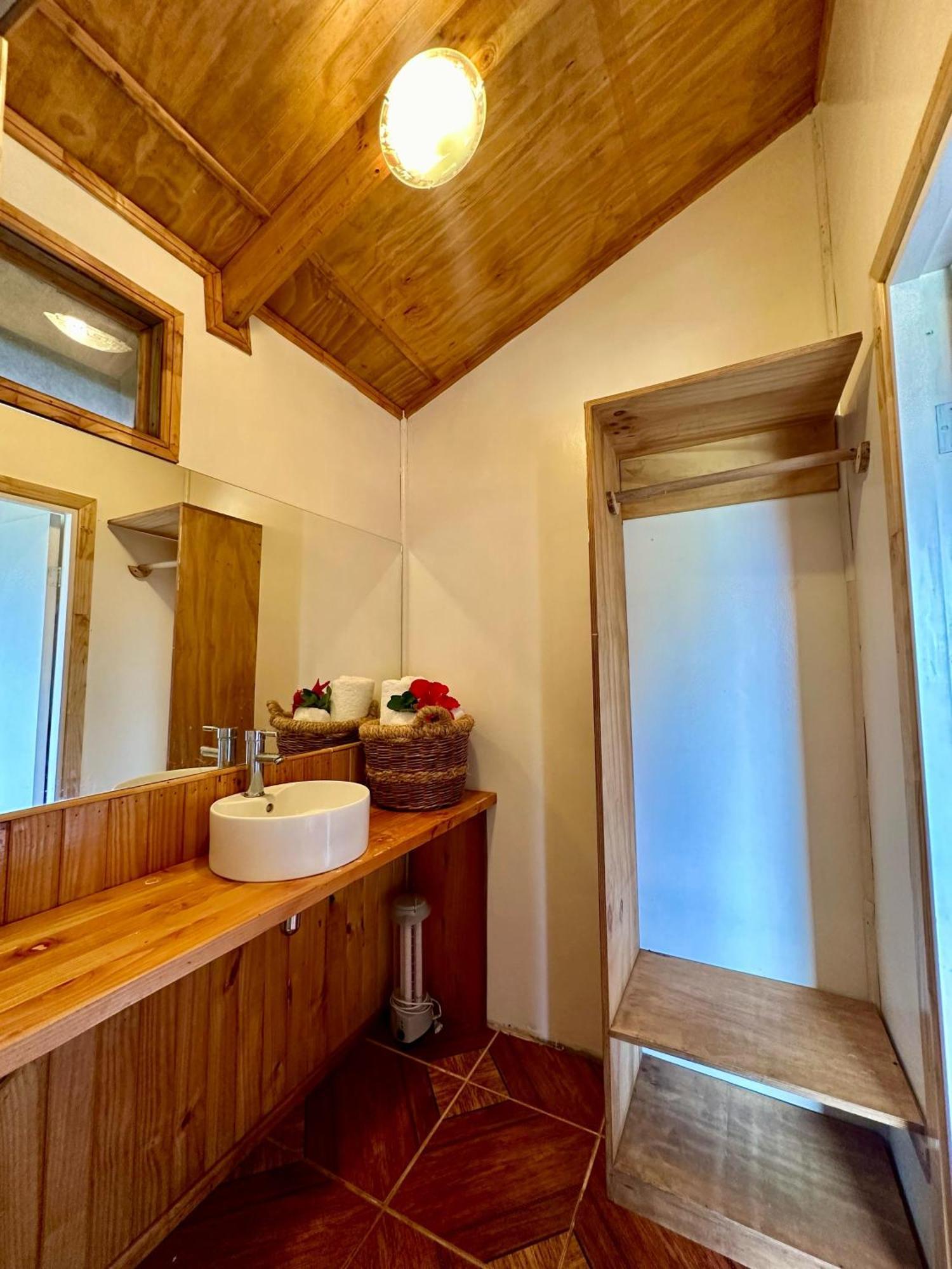 Paraiso Sunset Bungalows Χάνγκα Ρόα Εξωτερικό φωτογραφία