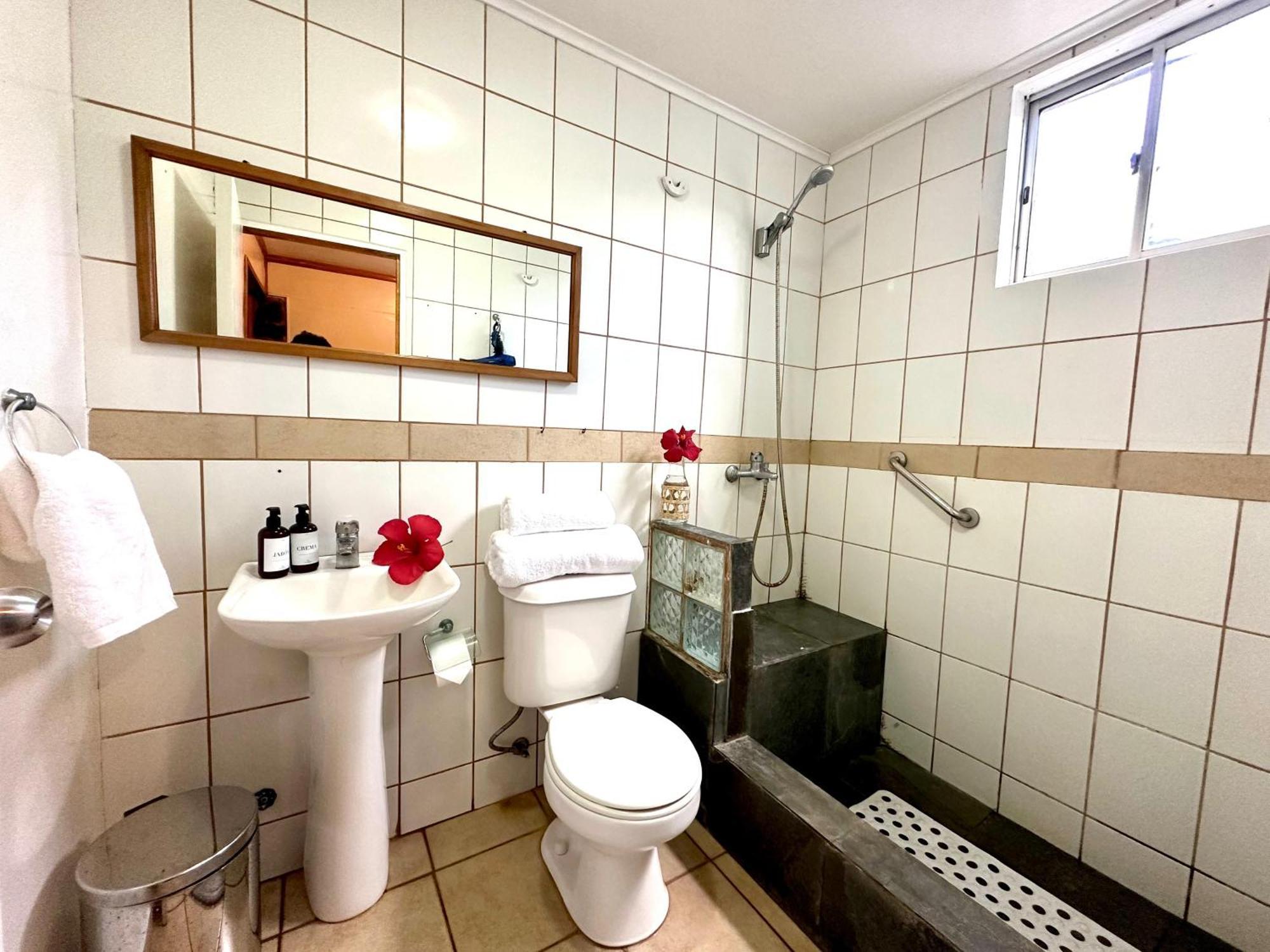 Paraiso Sunset Bungalows Χάνγκα Ρόα Εξωτερικό φωτογραφία