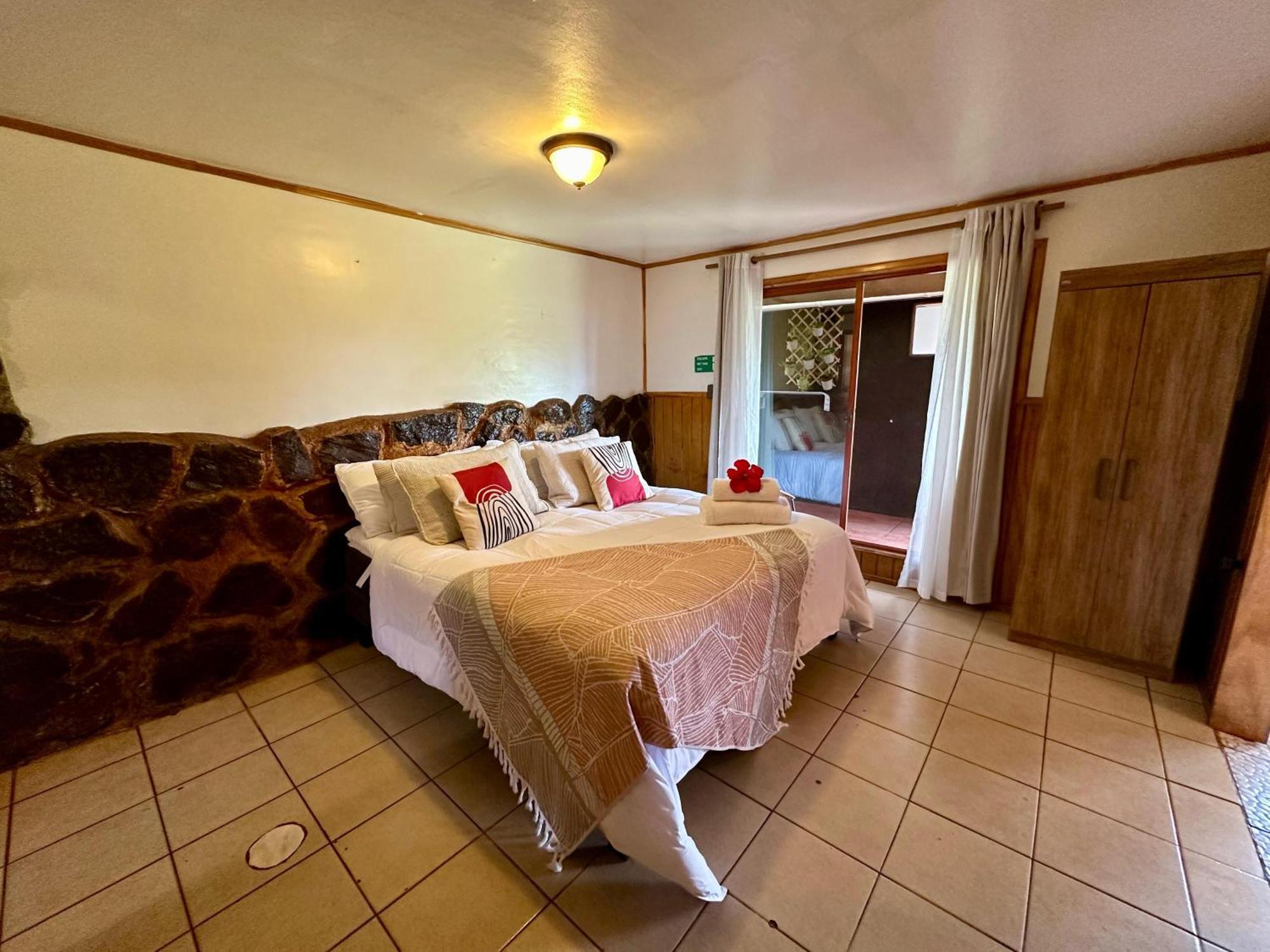 Paraiso Sunset Bungalows Χάνγκα Ρόα Εξωτερικό φωτογραφία